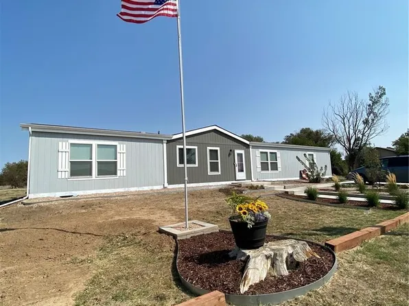 301 E 4th Ave, Wiggins, CO 80654