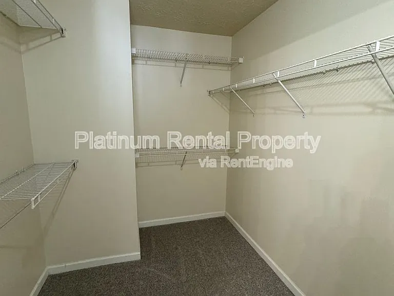 1823 Broadway St — Photo 19