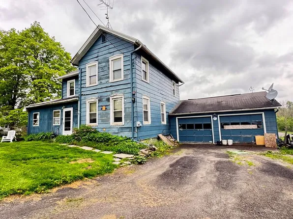 73 Lake St, Friendsville, PA 18818