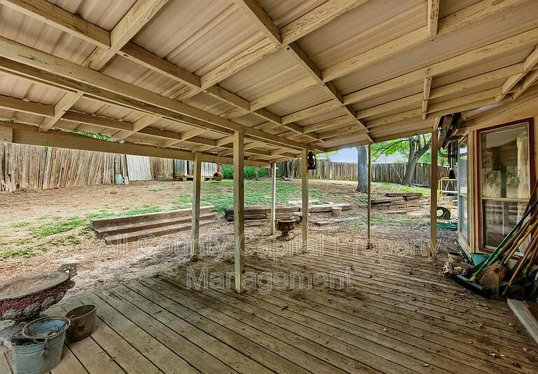 4802 Peach Grove Ct — Photo 11