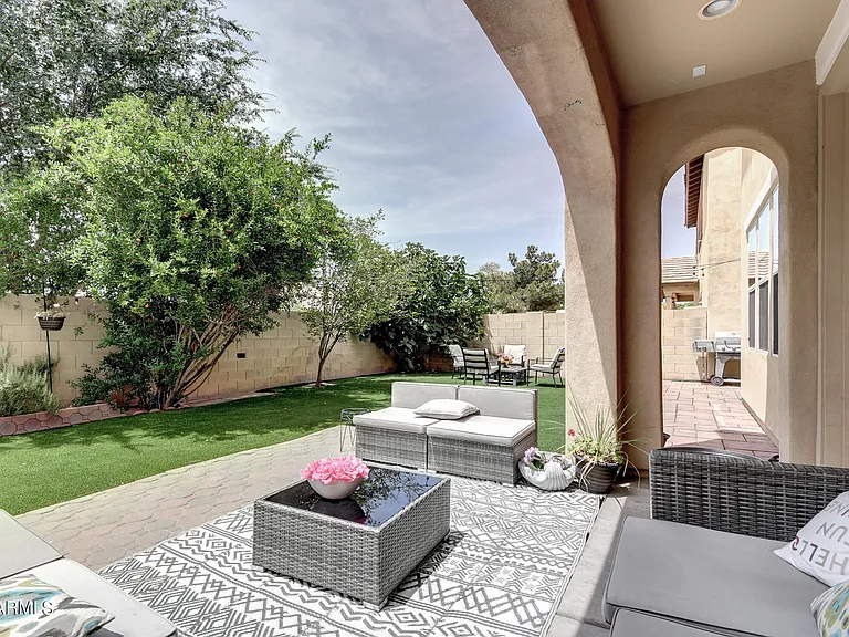1120 N Crosscreek Dr — Photo 40