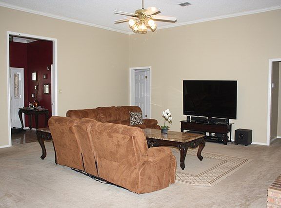 4th image of 4505 Woodhollow Dr