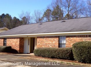 228 Helen Cir #A, Starkville, MS 39759