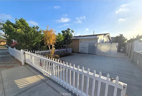 14201 Paul Way #C Photo 1