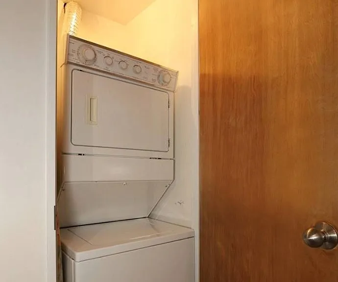 135 Dalhousie St W #408 — Photo 10