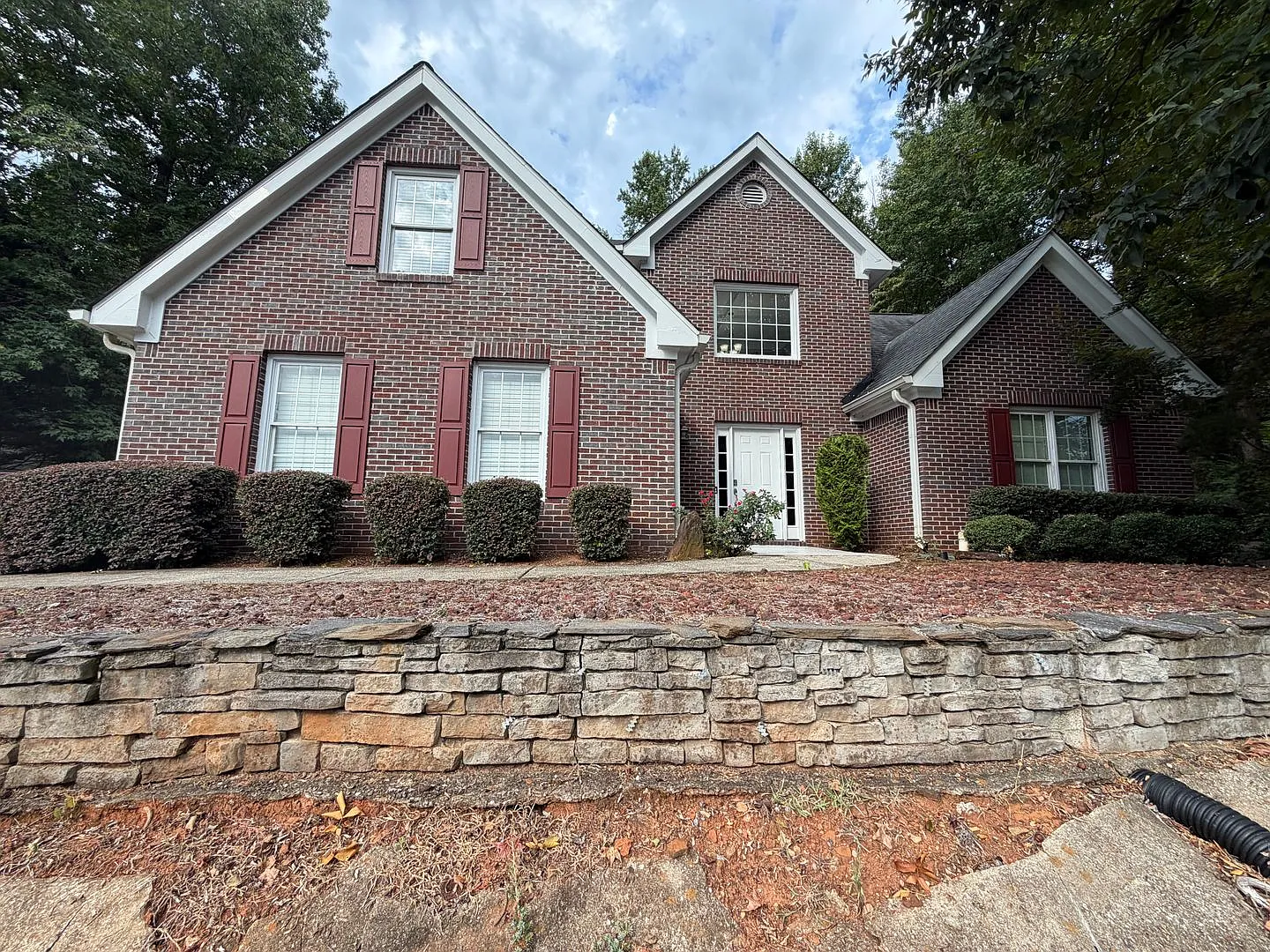 649 Lawton Ridge Dr. — Photo 1