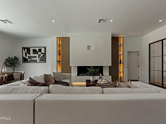 5th image of 6648 E PERSHING Avenue