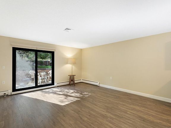 3rd image of 6615 Lake Shore Dr S APT 115