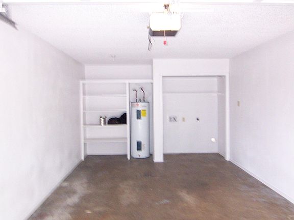 4th image of 10854 Chickasha Dr #1