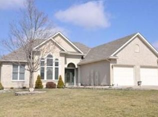 866 Willow Creek Ln, Higginsville, MO 64037