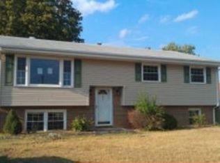 427 Decatur Dr, Salem, VA 24153