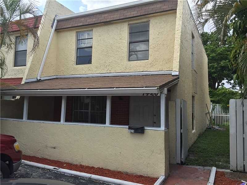 1st image of 7420 NW 75th St