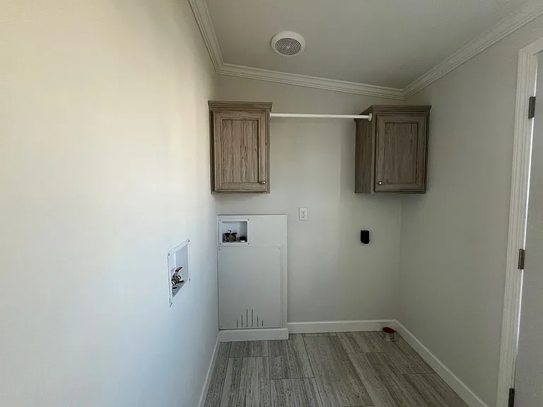 574 Leopard Ln #574 — Photo 8