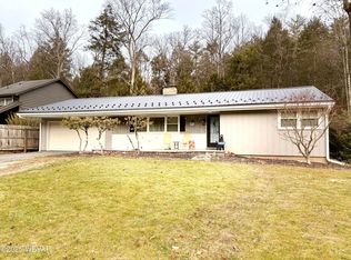 592 Park Ave, Lock Haven, PA 17745