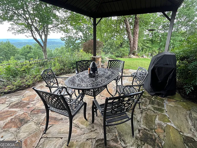 700 Old Lake Russell Rd — Photo 24