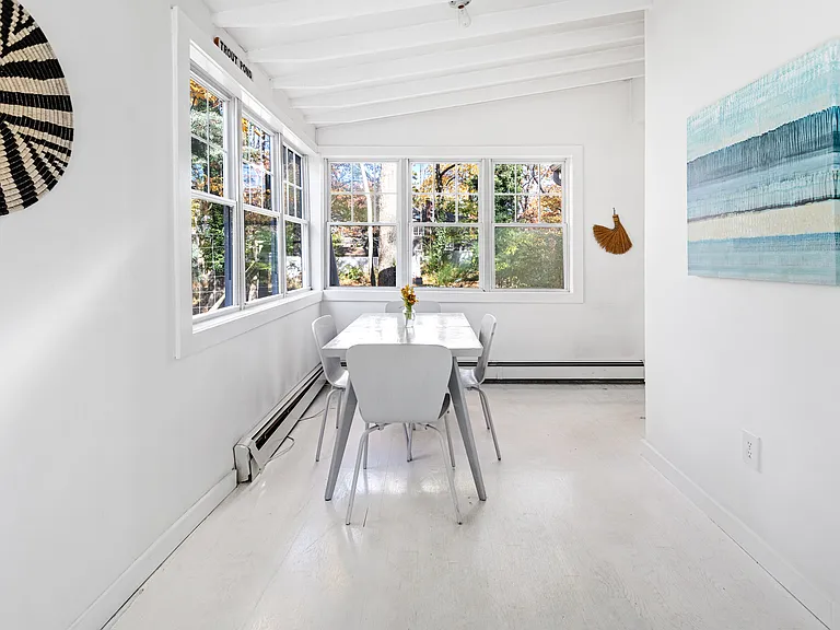 7 Bay Ave — Photo 13