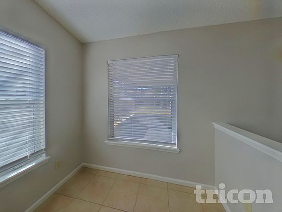 4th image of 8158 Pilgrims Trace Dr N