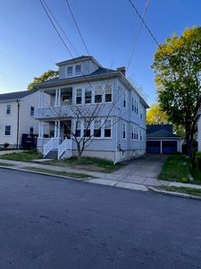 140 9th St, Providence, RI, 02906