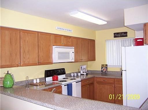 5th image of 1650 Harbor Dr Unit 307