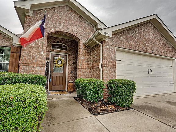 2nd image of 305 Lakefront Dr