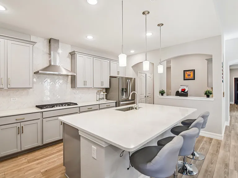 1512 Quentin Dr — Photo 12