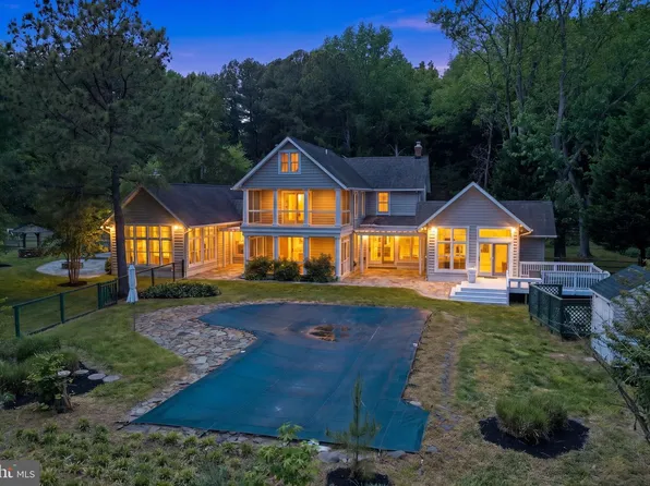 5865 Deale Beach Rd, Deale, MD 20751