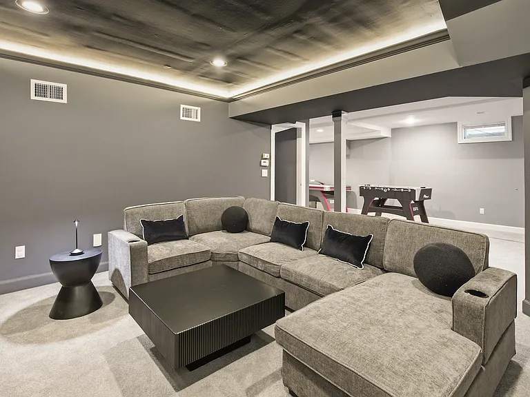 141 Harvest Ln — Photo 37