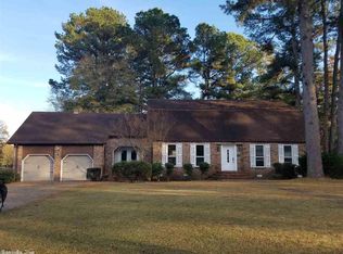 4 Silver Fox Cv, Jacksonville, AR 72076