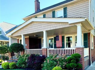 1330 Lander Rd, Mayfield Heights, OH 44124