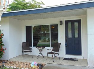 209 72nd St, Holmes Beach, FL 34217