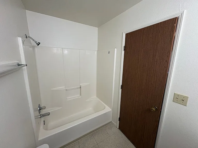 1543 N Willis St — Photo 13