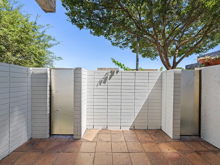 357 El Camino Dr — Photo 10