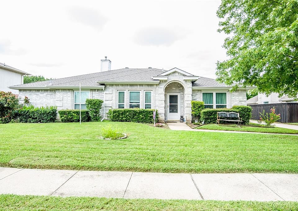 1st image of 209 Jacob Dr