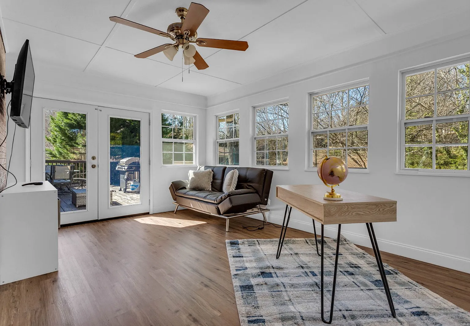 2688 Fleur De Lis Pl — Photo 2