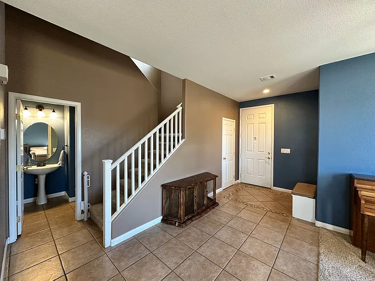 1380 Haven Green Ct — Photo 7