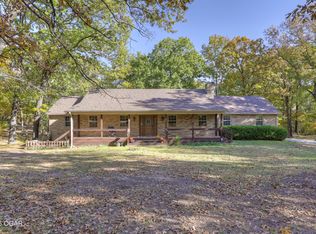 13453 Avalon Ln, Seneca, MO 64865