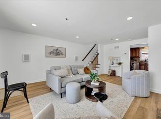 1015 E Walnut St, Lancaster, PA 17602