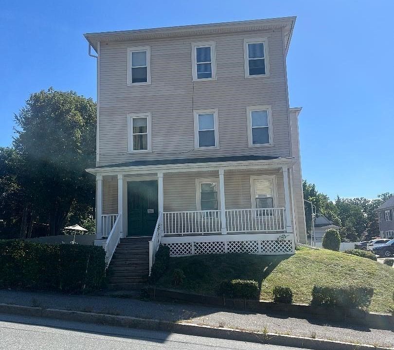 1st image of 7 Maxwell St