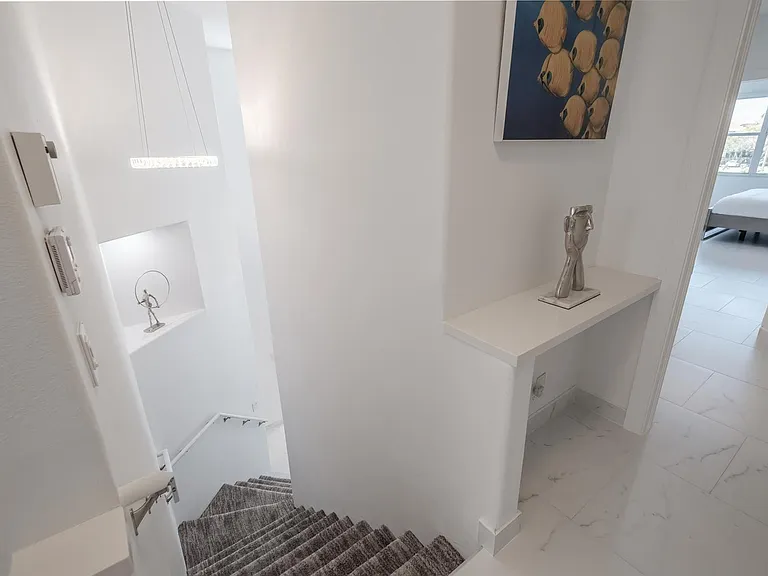401 Resort Ln — Photo 24