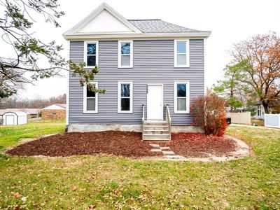 1927 W 1st St, Cedar Falls, IA, 50613