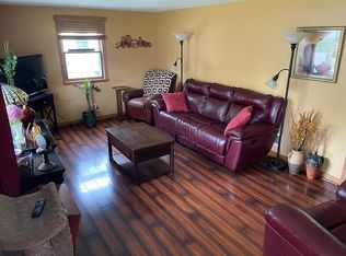 2559 Tulip Ln, Green Bay, WI 54313