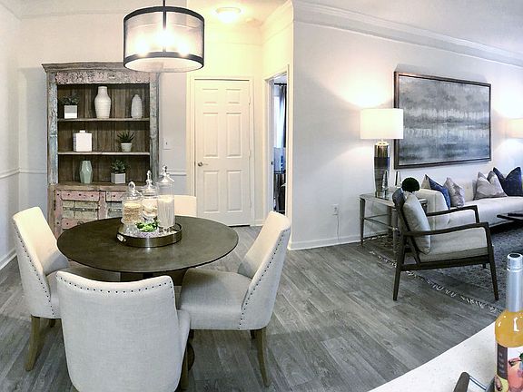 Magnolia Commons Model Apartment