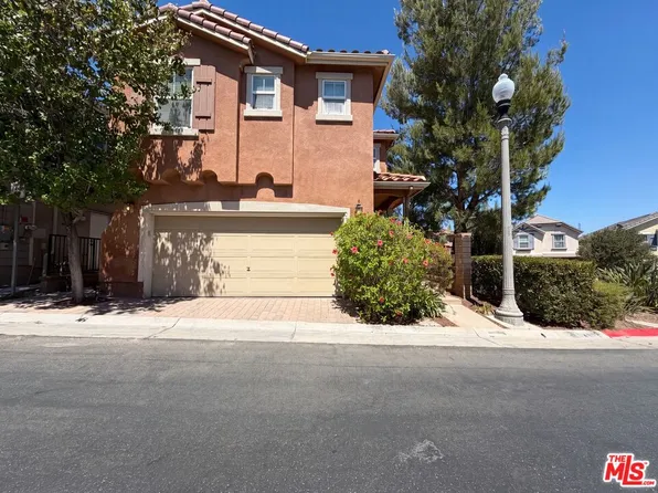29206 Rio Lobo Way, Santa Clarita, CA 91354