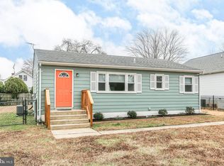 150 5th St, Colonial Beach, VA 22443