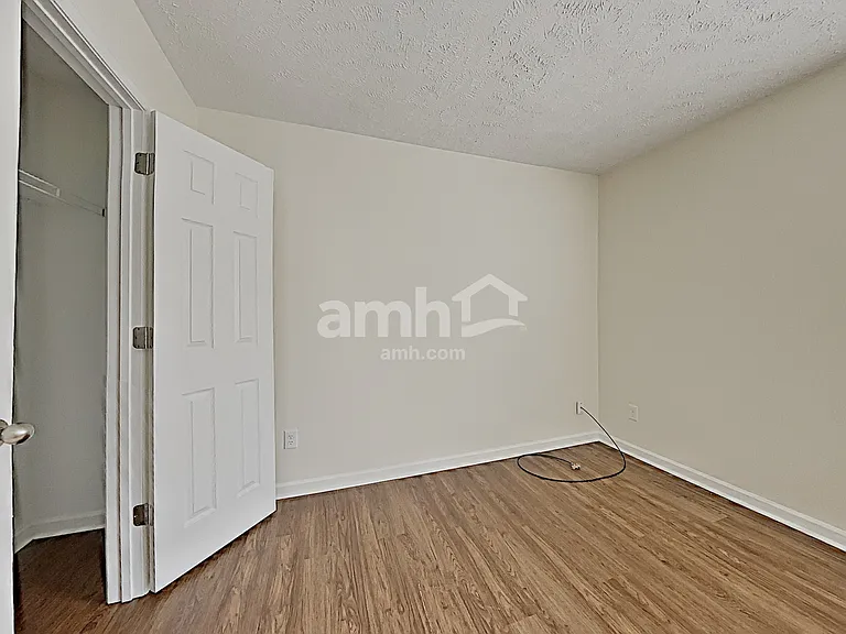 5034 Timber Trail Dr — Photo 12