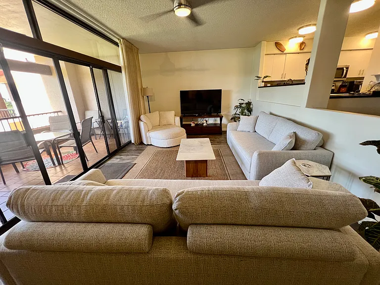 2560 Kekaa Dr #L303 — Photo 34