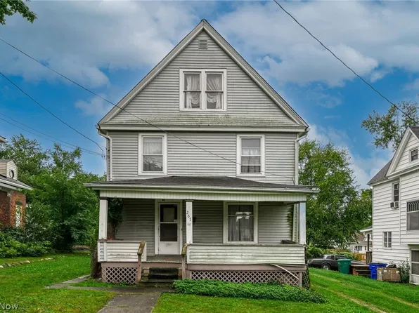 267 W Riddle Ave, Ravenna, OH 44266
