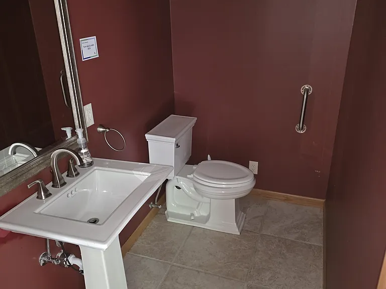 4110 Juneau Ln N — Photo 12