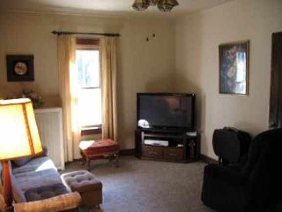 Family room/bedroom