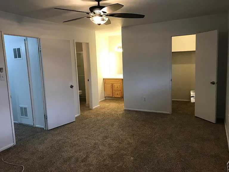 3930 S Yosemite St — Photo 22
